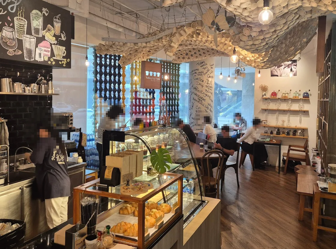 Gallery Drip Coffee drinks and interior detail